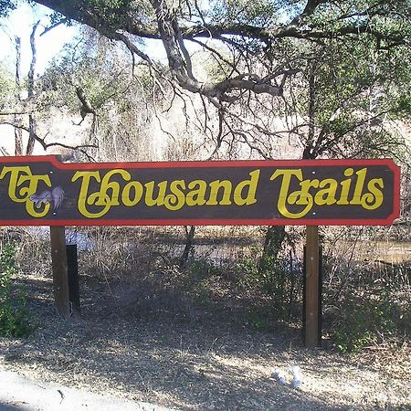 Oakzanita Springs Camping Resort Cottage 4 Descanso Bagian luar foto