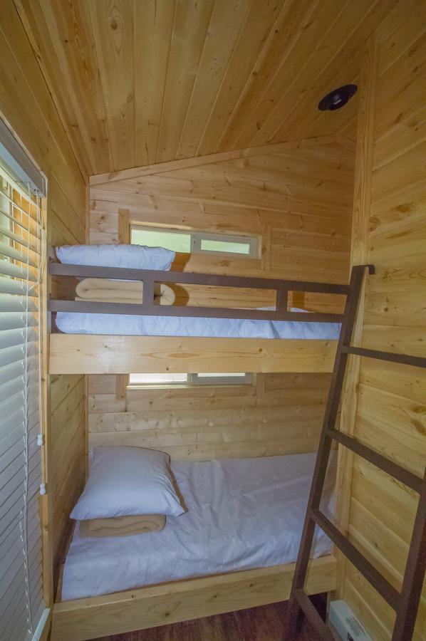 Oakzanita Springs Camping Resort Cottage 4 Descanso Bagian luar foto